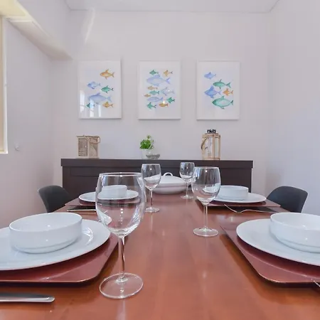 Peixinho Avenue Apartment